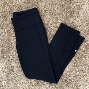 Lululemon navy blue cropped leggings